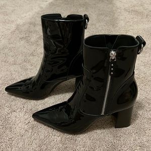 Paige Black Patent Leather Callan Block Heel Boots Size 7.5